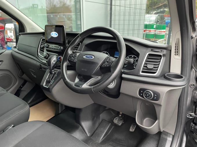 2023 Ford Transit Custom