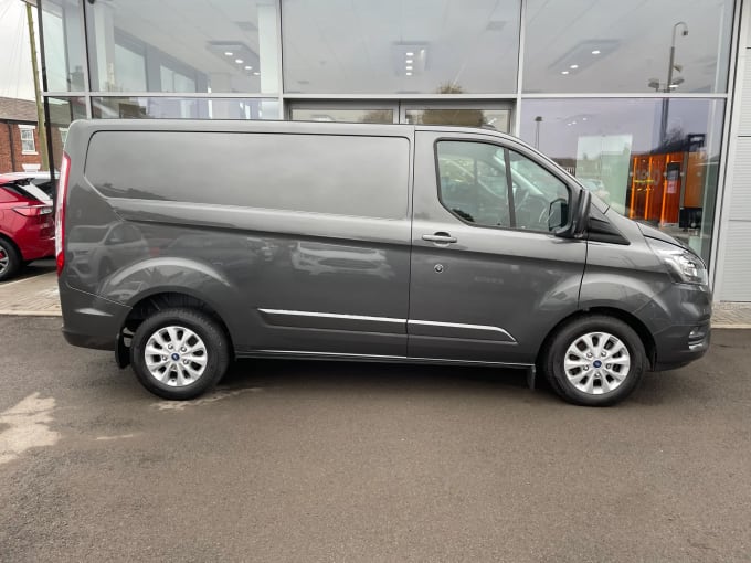 2023 Ford Transit Custom