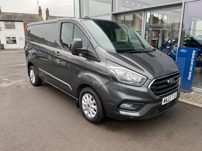 2023 Ford Transit Custom