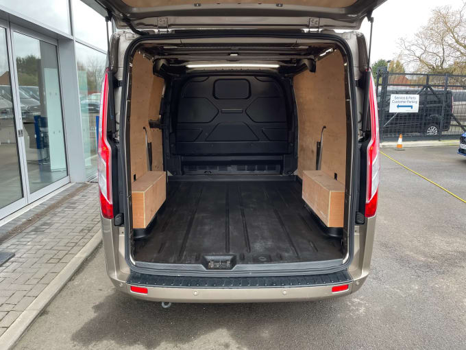 2023 Ford Transit Custom