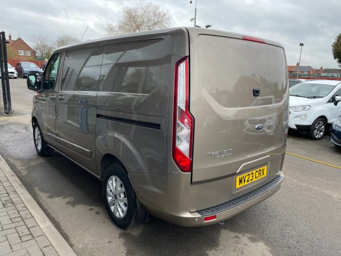 2023 Ford Transit Custom