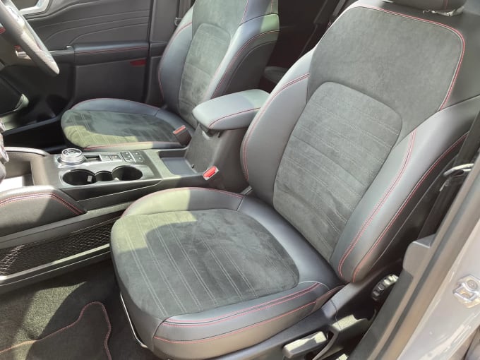 2023 Ford Kuga