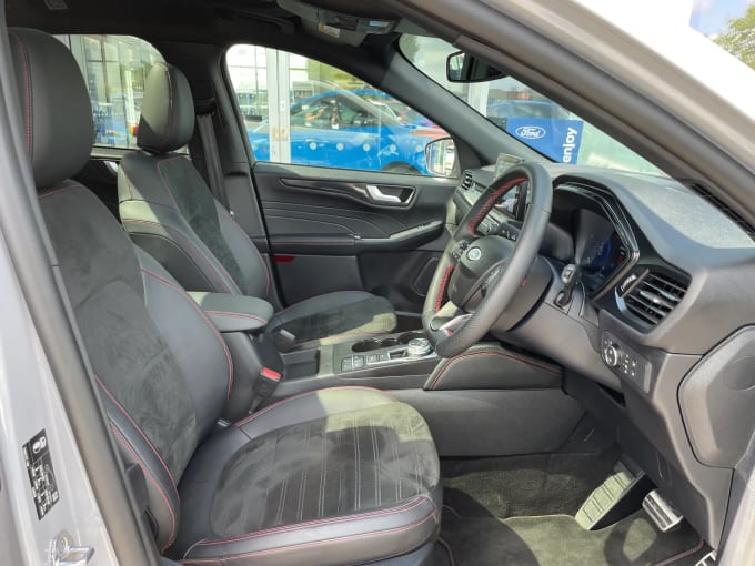 2023 Ford Kuga