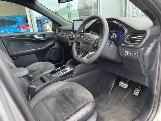 2022 Ford Kuga