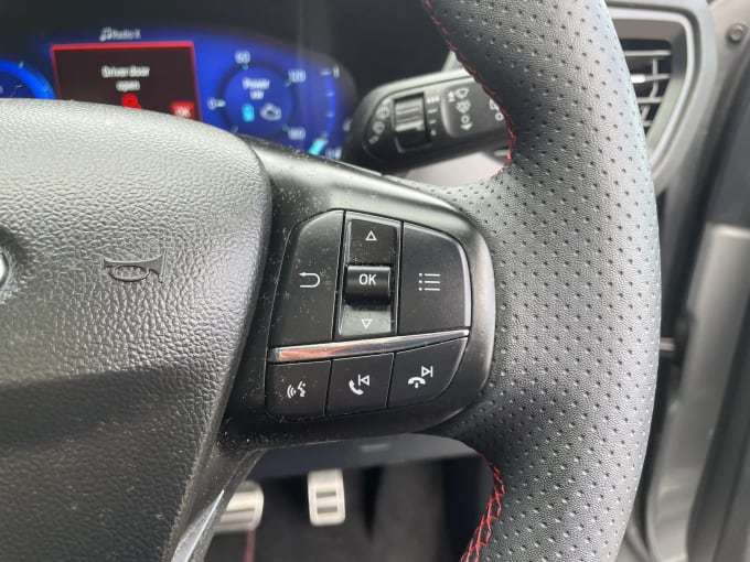 2022 Ford Kuga
