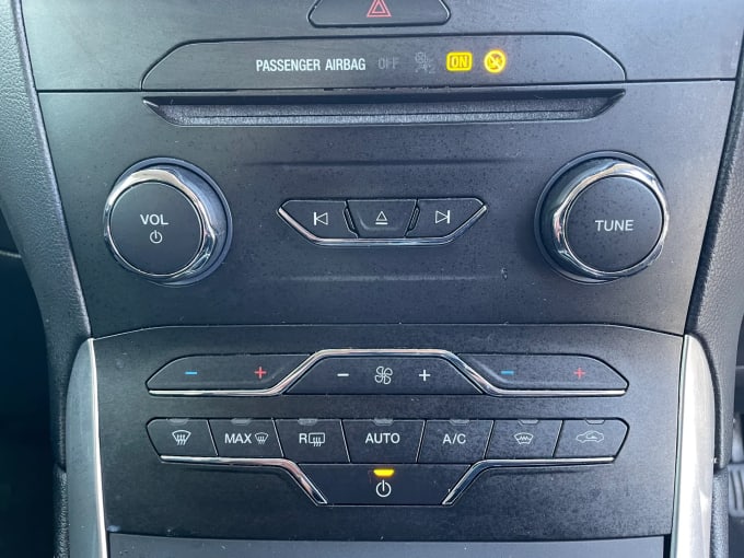 2019 Ford Galaxy