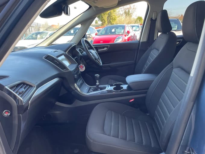 2019 Ford Galaxy