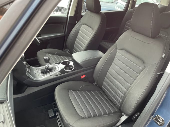 2019 Ford Galaxy