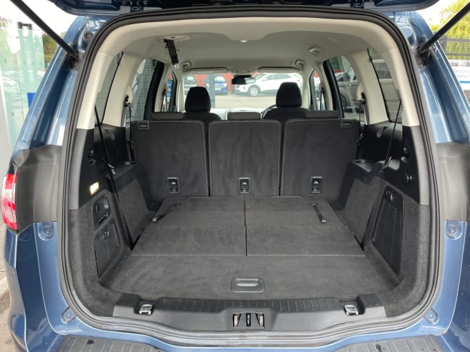 2019 Ford Galaxy
