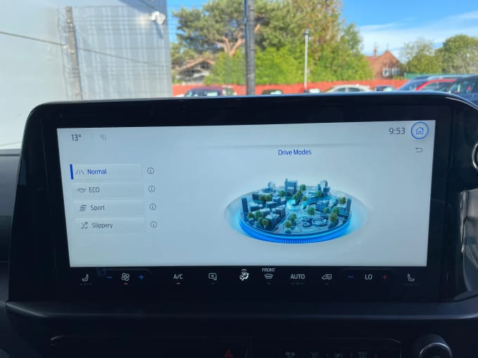 2024 Ford Transit Custom