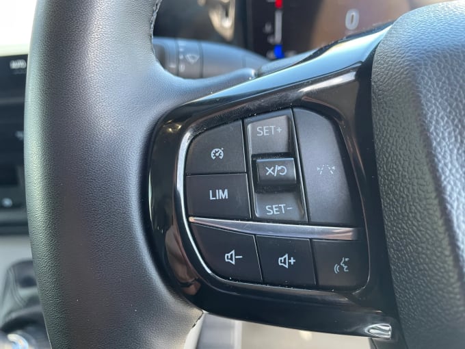 2024 Ford Transit Custom