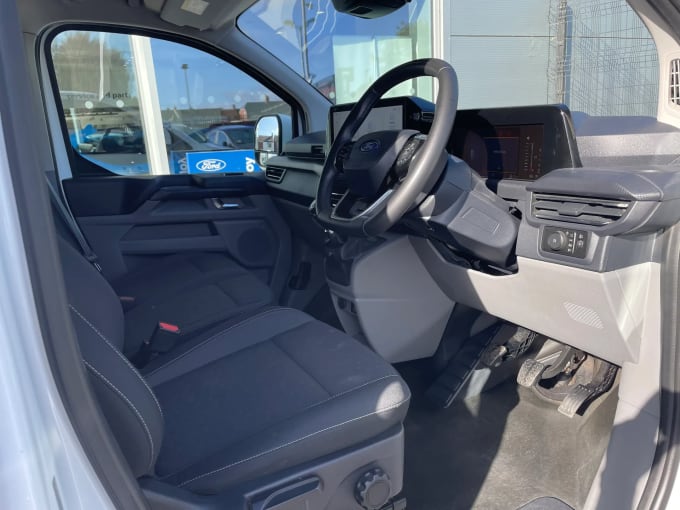 2024 Ford Transit Custom