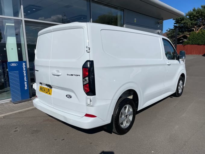 2024 Ford Transit Custom