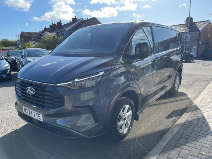 2024 Ford Transit Custom