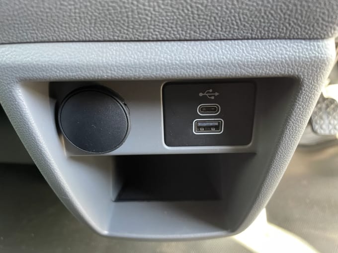 2024 Ford Transit Custom