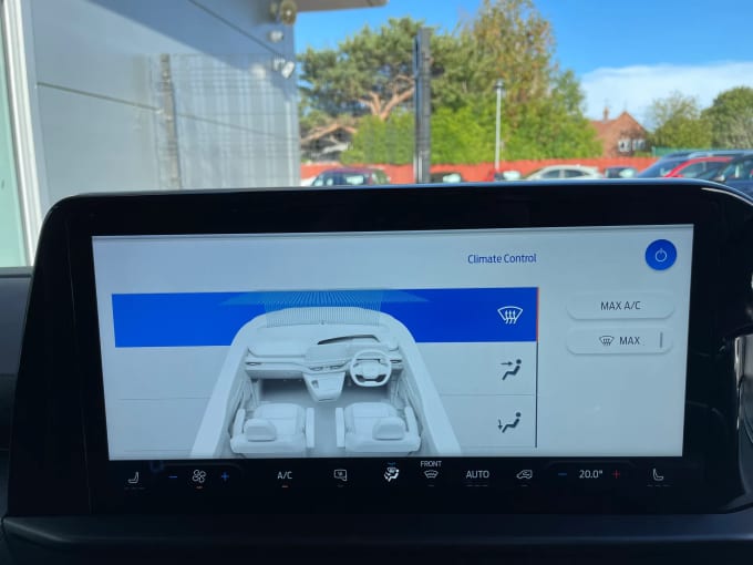 2024 Ford Transit Custom