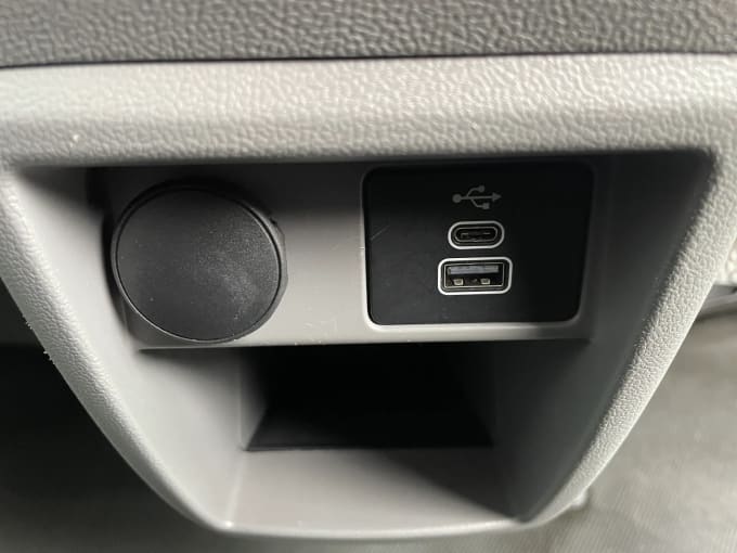 2024 Ford Transit Custom