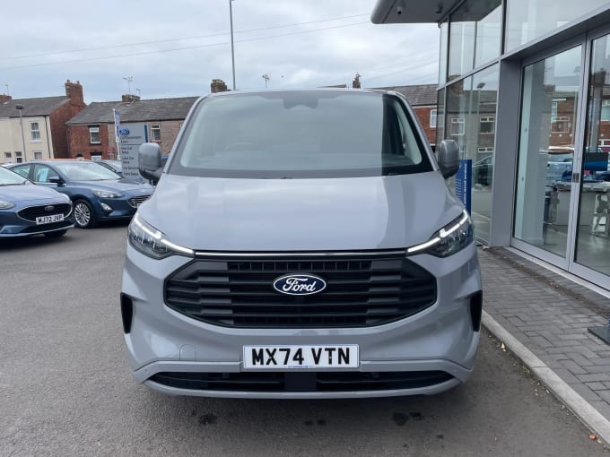 2024 Ford Transit Custom