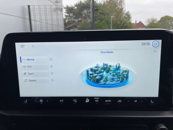 2024 Ford Transit Custom