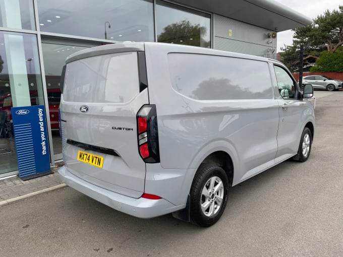 2024 Ford Transit Custom