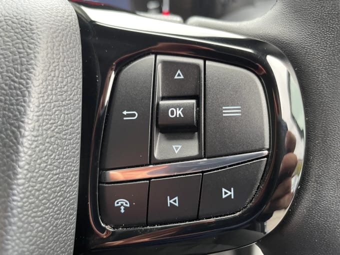 2024 Ford Transit Custom