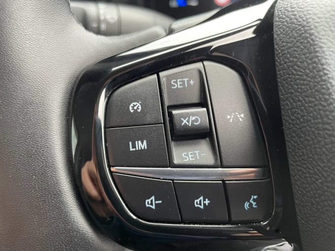 2024 Ford Transit Custom