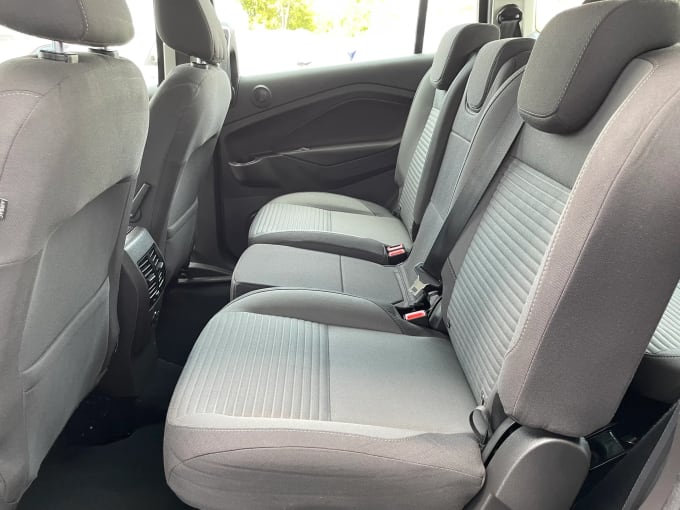 2018 Ford Grand C-max