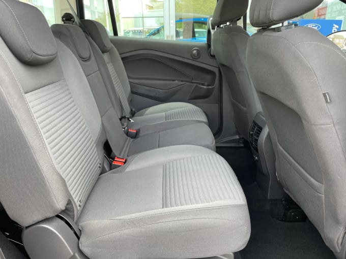 2018 Ford Grand C-max