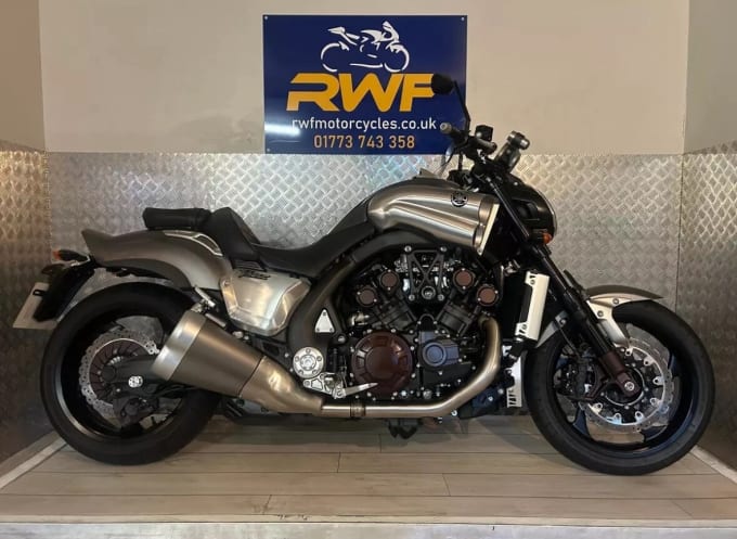 2025 Yamaha Vmax