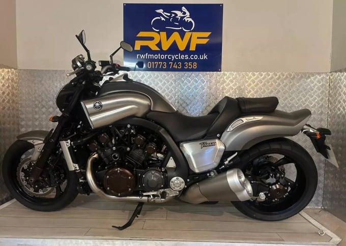 2025 Yamaha Vmax