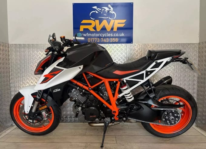 2025 Ktm 1290