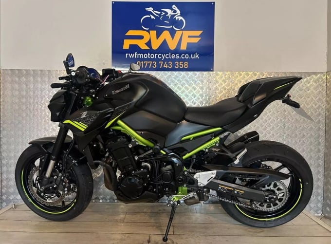 2025 Kawasaki Z900