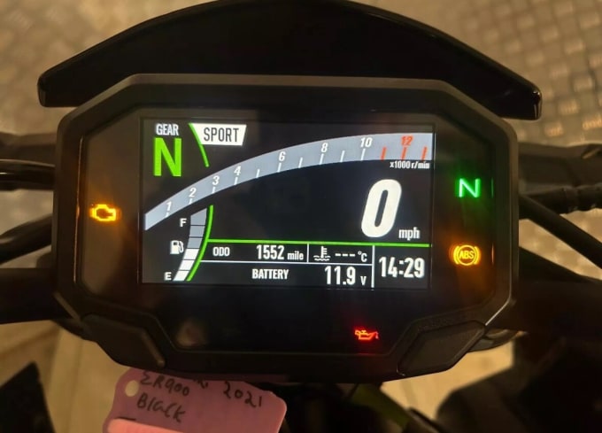 2025 Kawasaki Z900