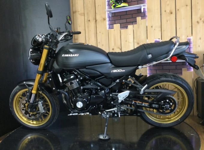 2025 Kawasaki Z900 Rs Se