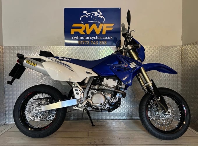 2025 Suzuki Dr-z400