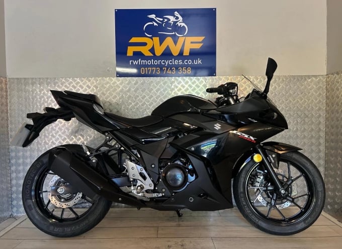 2025 Suzuki C