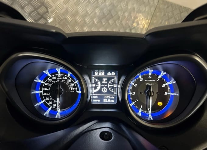 2025 Yamaha Tmax 560