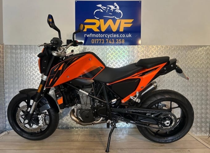2025 Ktm 690 Duke