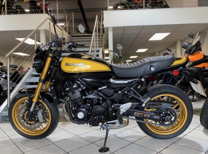 2025 Kawasaki Z900 Rs Se