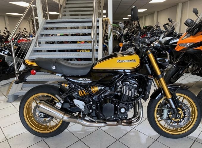 2025 Kawasaki Z900 Rs Se