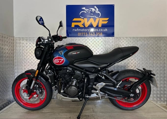 2025 Triumph Trident 660