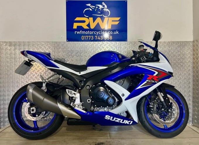 2025 Suzuki Gsx-r750