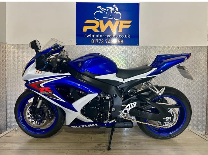 2025 Suzuki Gsx-r750