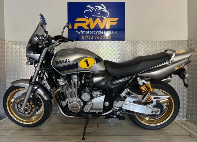 2025 Yamaha Xjr1300