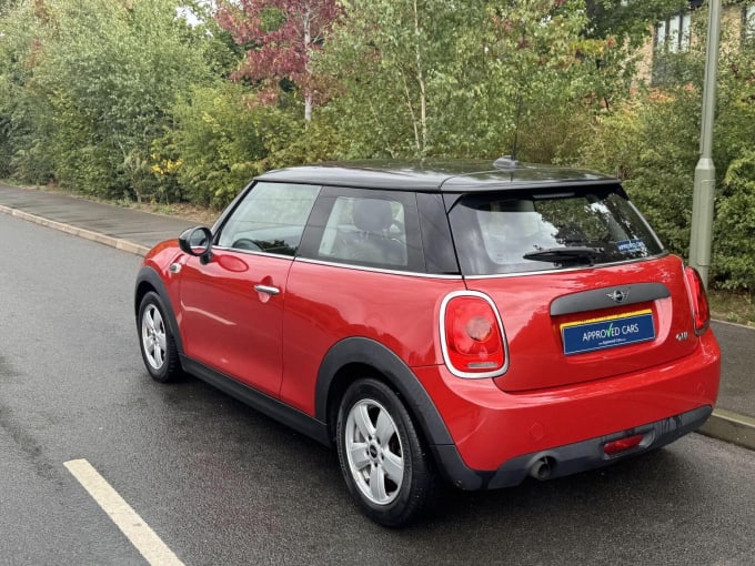 2017 Mini Hatch