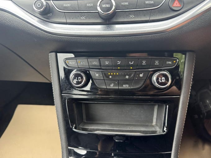 2019 Vauxhall Astra