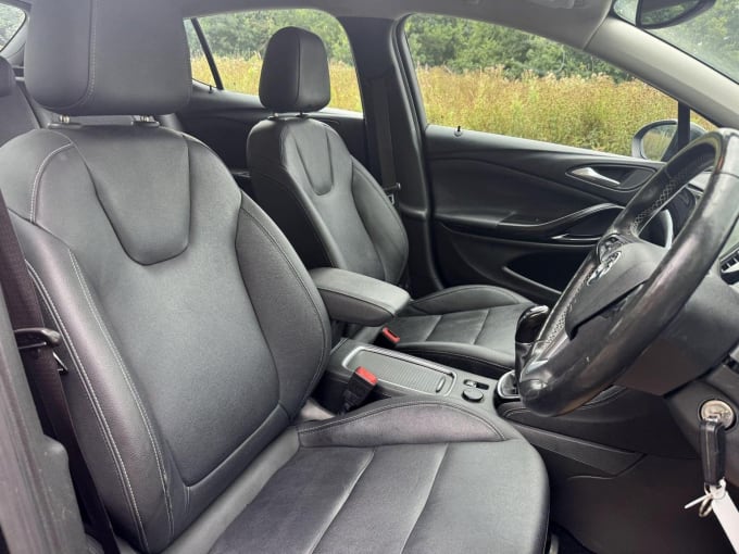 2019 Vauxhall Astra