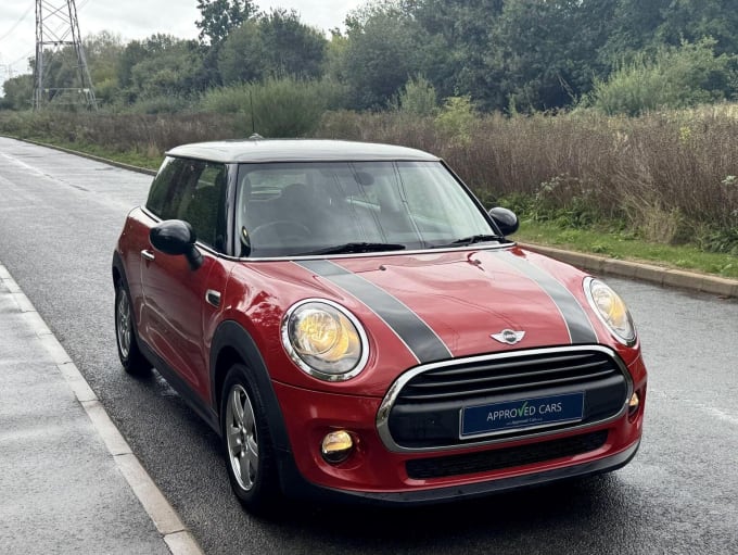 2017 Mini Hatch