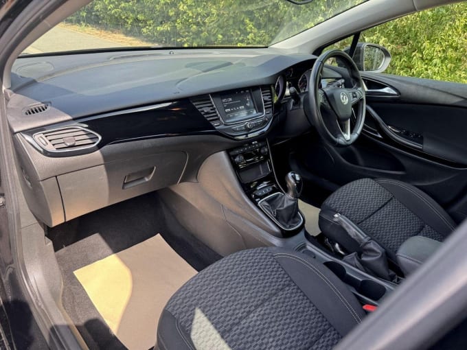 2019 Vauxhall Astra