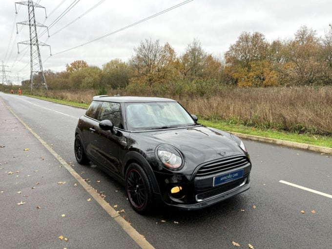 2017 Mini Hatch